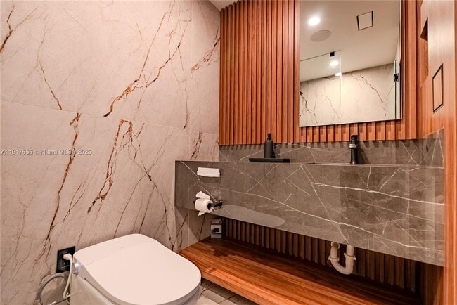 Building Photo - 3711 Battersea Rd