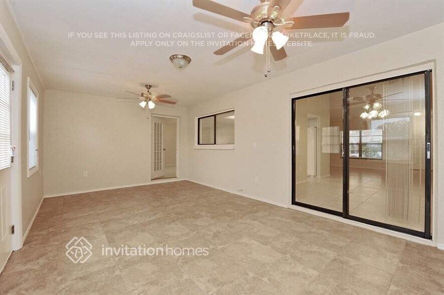 Building Photo - 540 Still Meadows Cir W