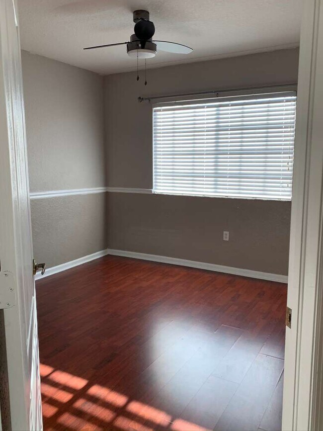 Building Photo - 27321 SW 140th Ct