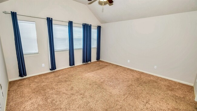 Building Photo - 1724 Don Alejandro