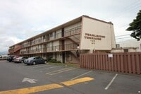 Building Photo - 2 bed, 1 bath, 1 parking Unit available in...