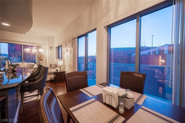 Building Photo - 200 W Sahara Ave