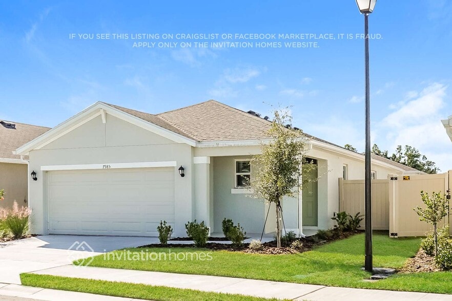Building Photo - 7985 Majestic Palms Ct