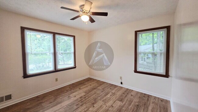 Building Photo - 2503 New Mill Ct