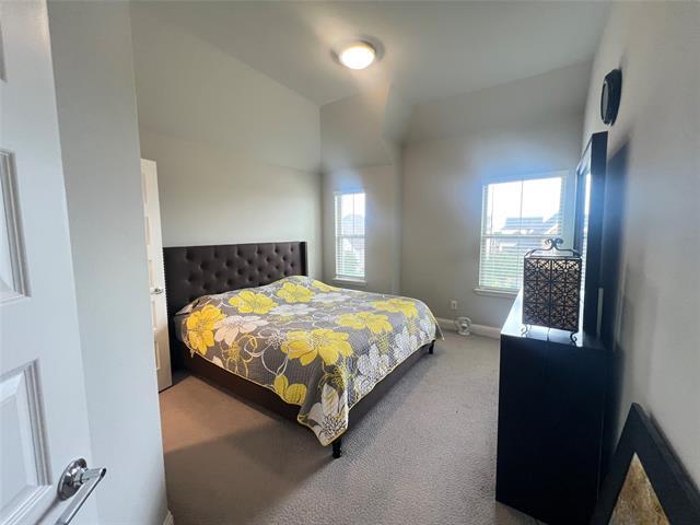 Building Photo - 4275 Curtiss Dr