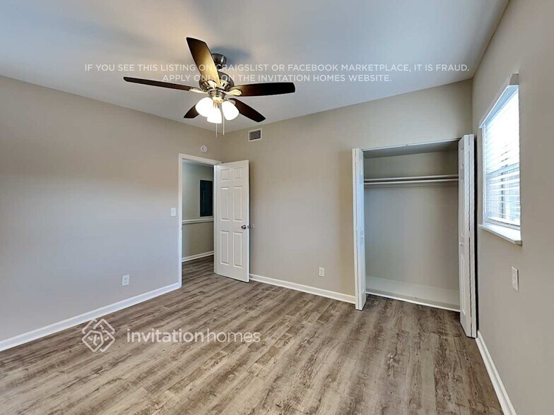 Building Photo - 7628 Elvia Dr