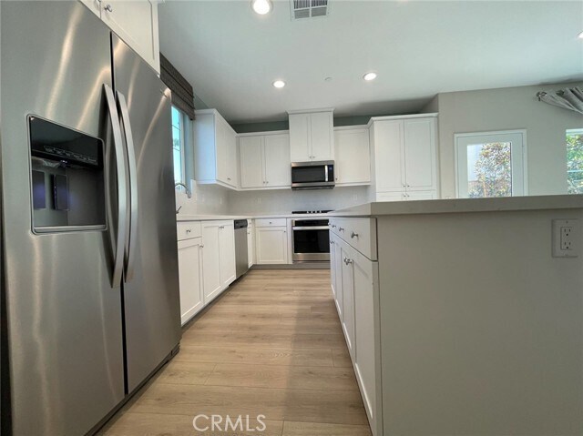 Building Photo - 16025 Symphony Ln