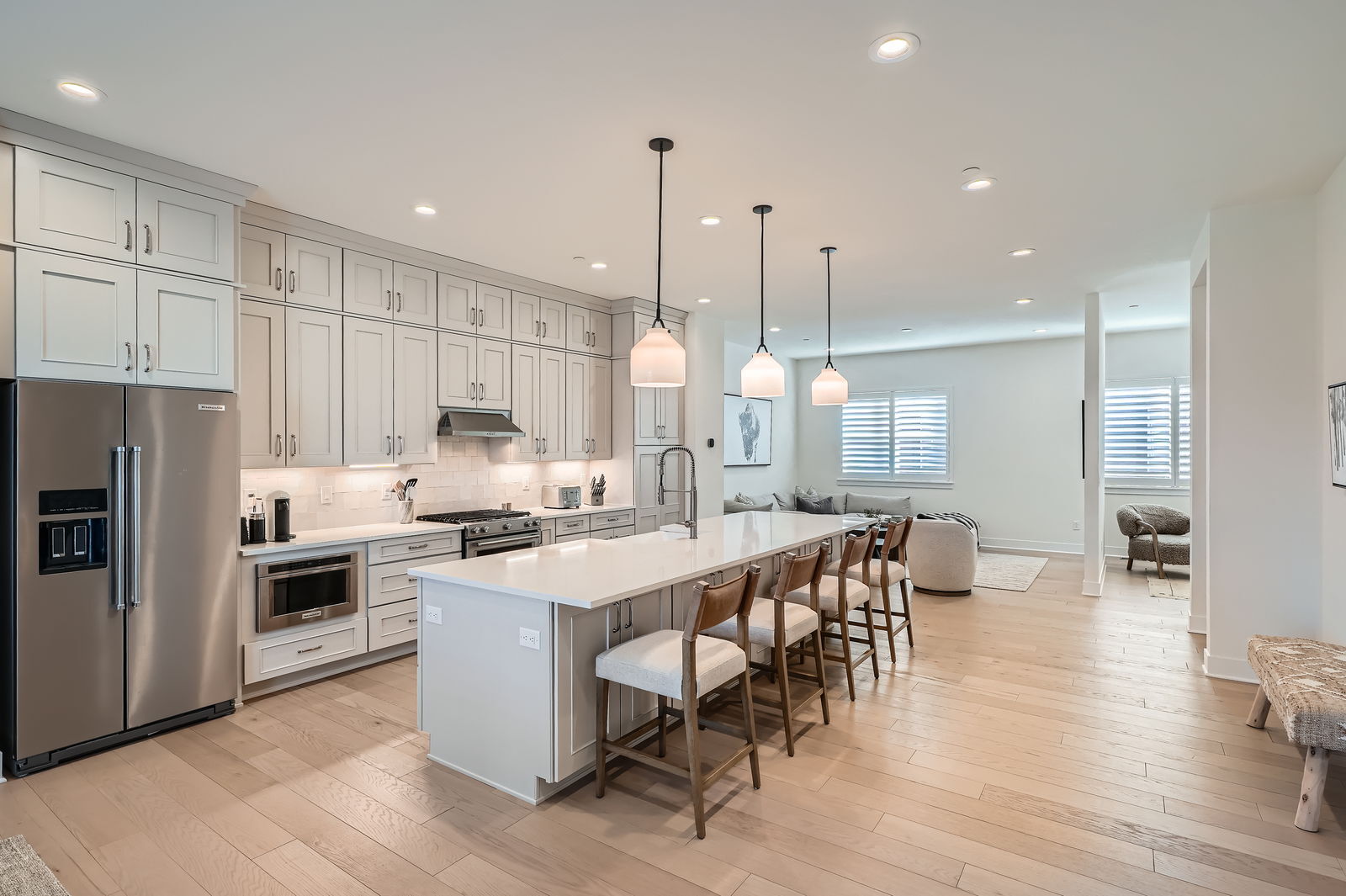 Building Photo - 805 Promenade Dr