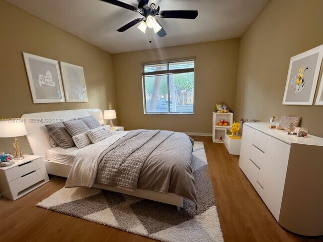 Building Photo - 1103 Coral Club Dr