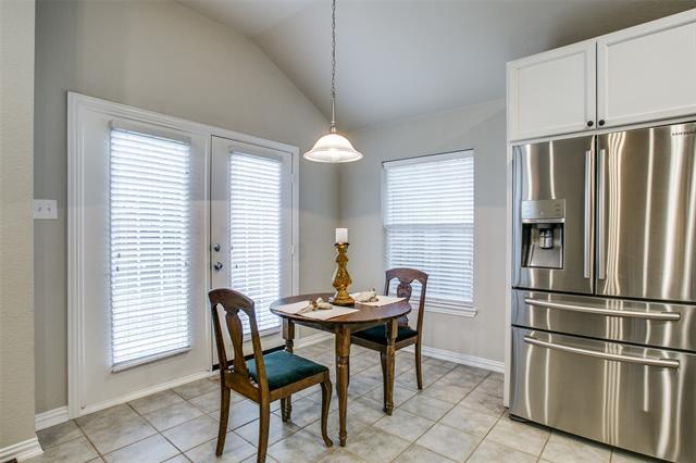 Building Photo - 2007 Highland Dr