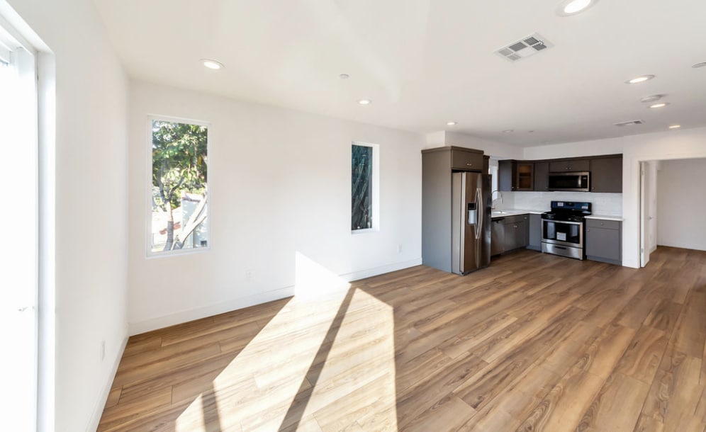 Building Photo - 2808 S Redondo Blvd