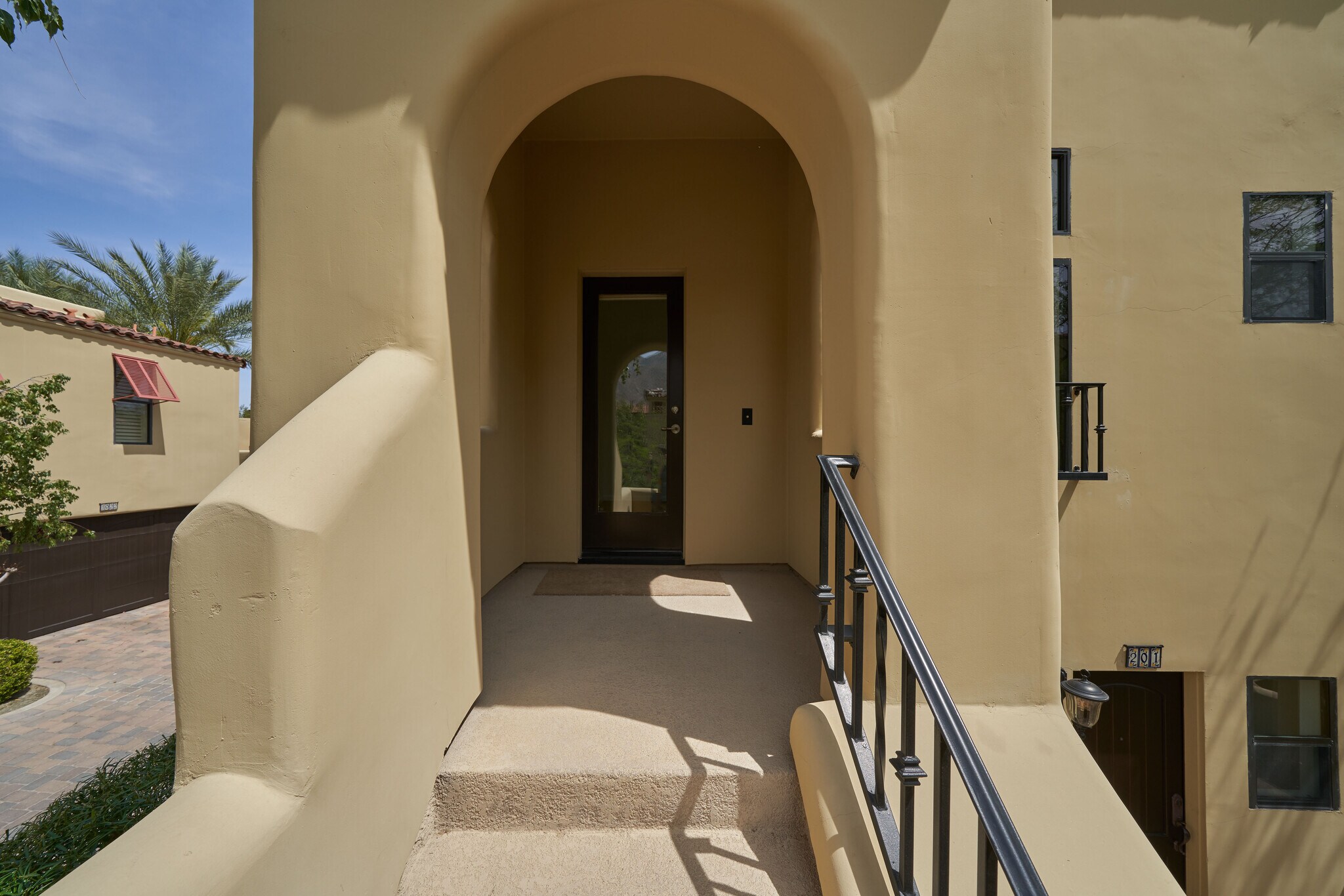 Second Story Entrance - 201 Villorrio Dr E