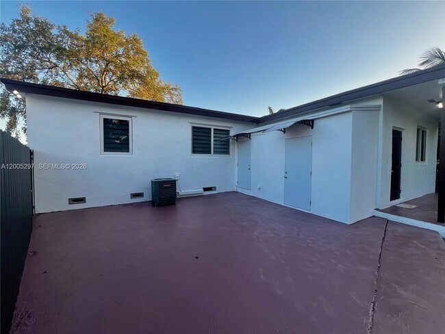 Building Photo - 1715 NW 180th Terrace
