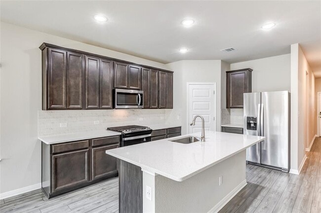 Building Photo - 2853 Moyer Ln