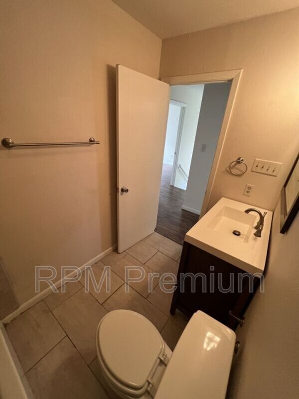 Building Photo - 5268 S Brightside View Dr