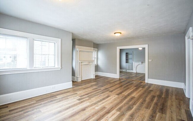 Building Photo - 50 Howes St