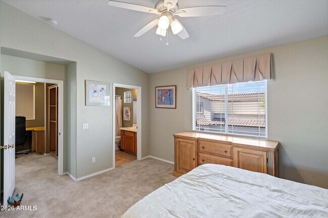 Building Photo - 9750 N Monterey Dr