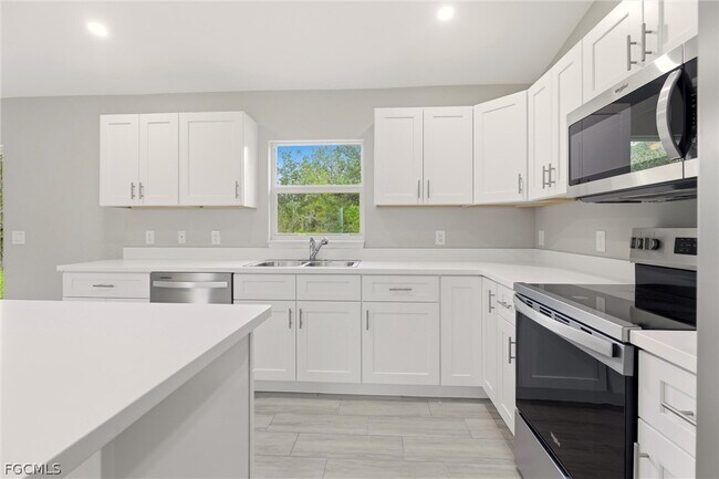 Building Photo - 2502 64th St W