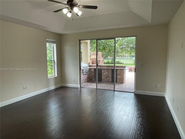 Building Photo - 3440 Carlton Ln