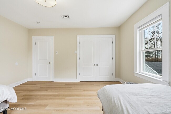 Building Photo - 14 Norwood Ct