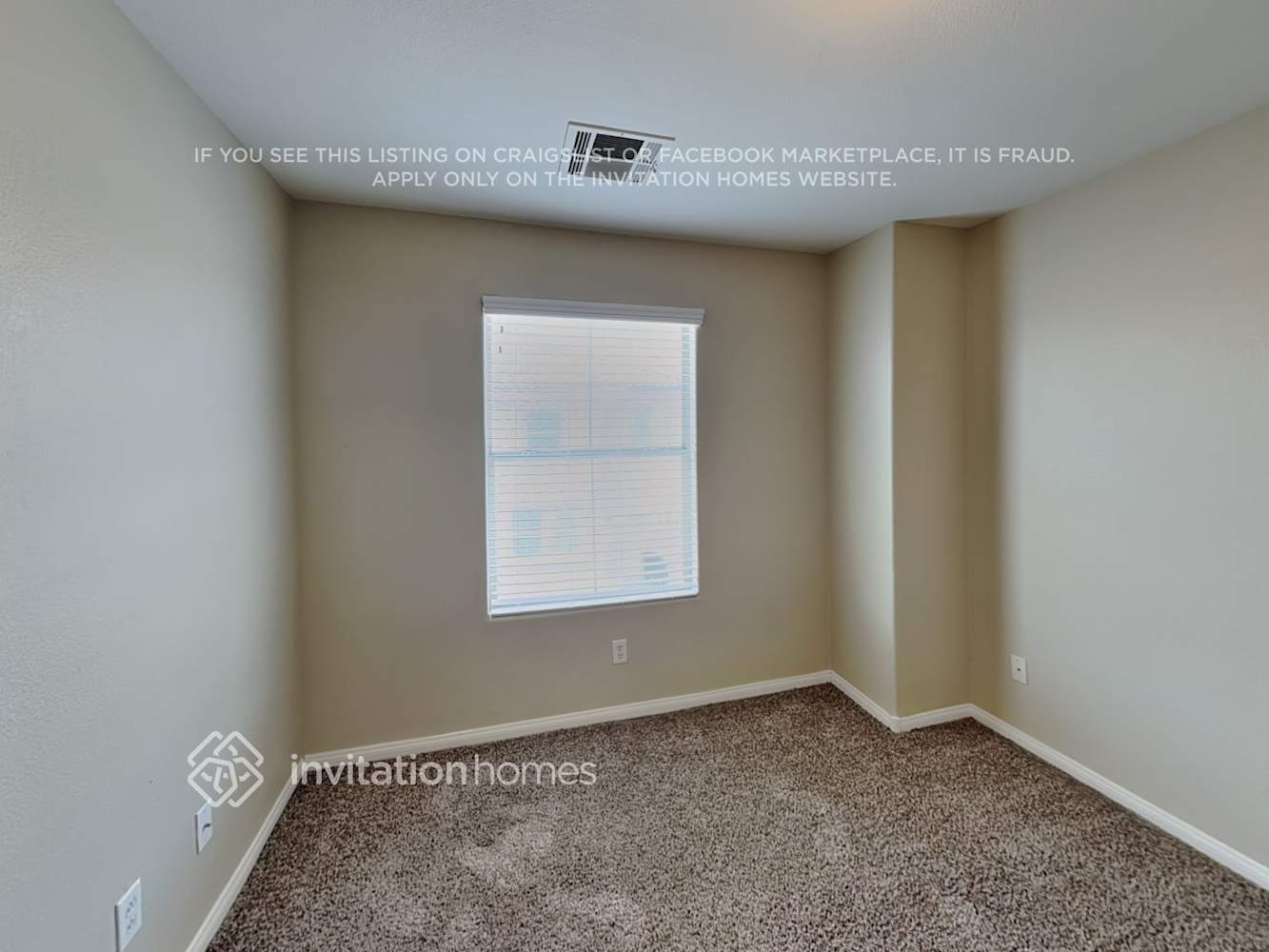 Building Photo - 1275 Sand Castle Ave
