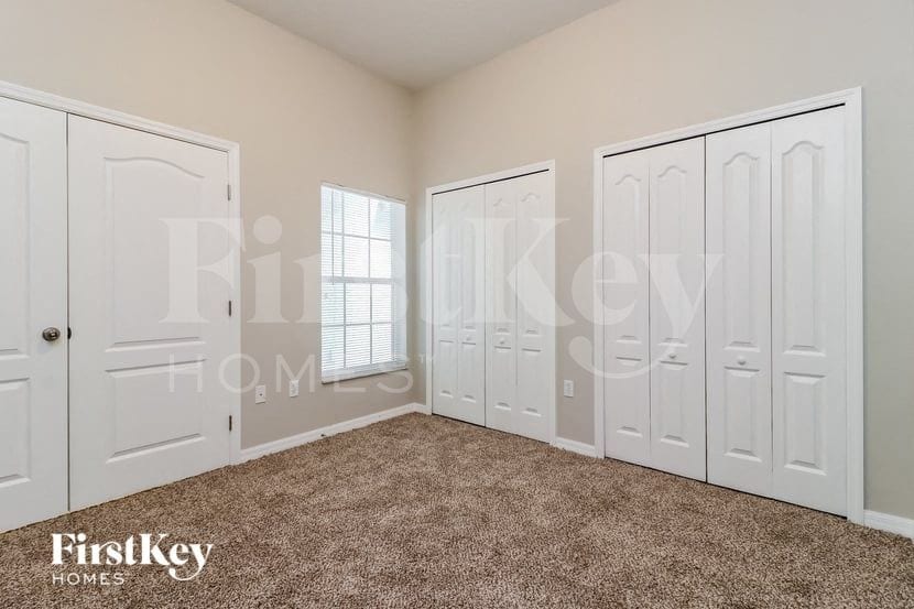 Building Photo - 826 Barrister Dr