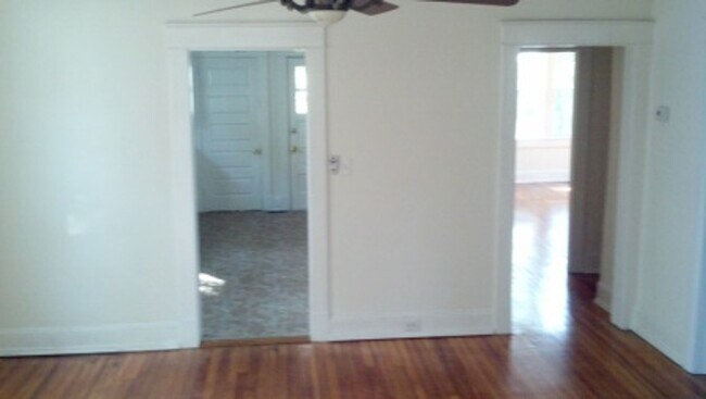 Building Photo - WOO957#-AS