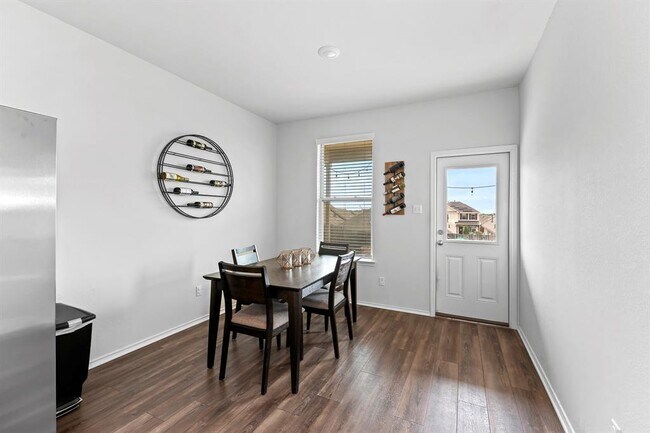 Building Photo - 469 Grace Lilly Dr