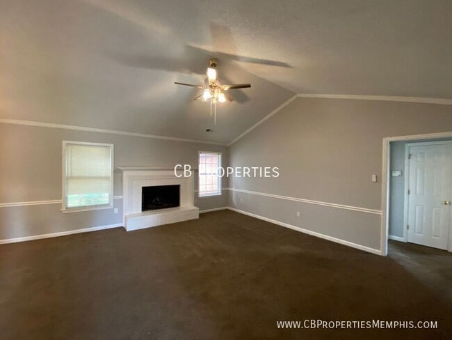 Building Photo - 6890 Water Point Cove E