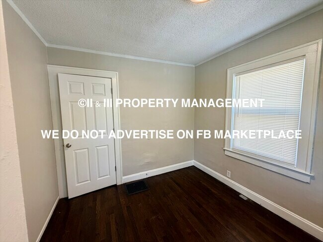 Building Photo - 3032 Elmwood Ave