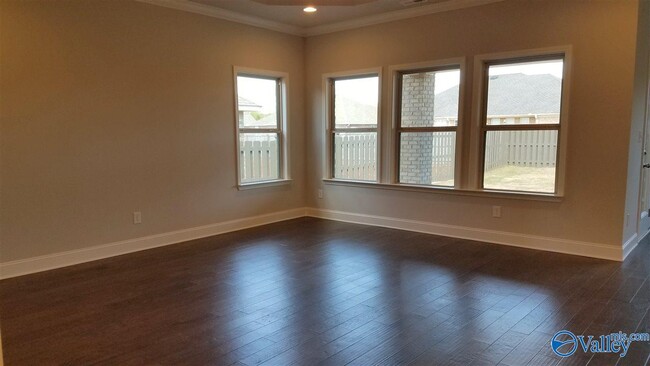 Building Photo - 259 Brighton Park Way
