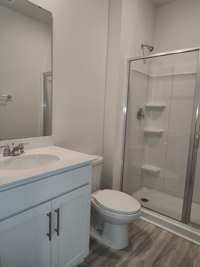 Building Photo - Beautiful New  Build Home located in the S...