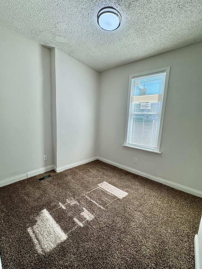 Building Photo - 3125 Ruth St