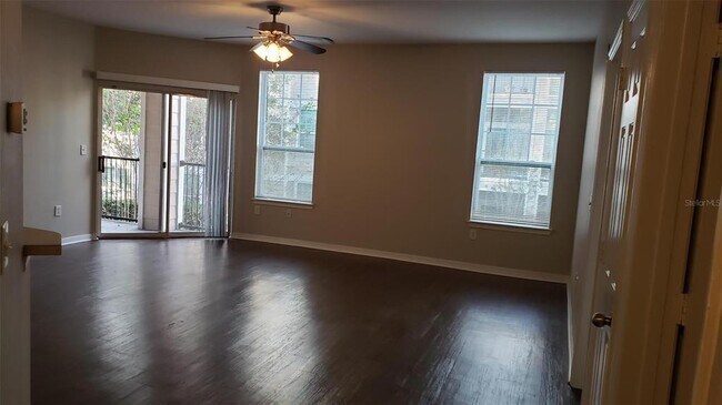 Building Photo - 2000 Erving Cir