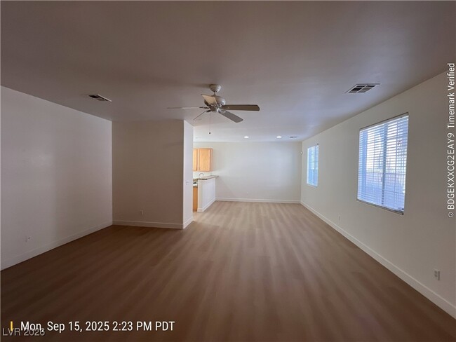 Building Photo - 9814 W Overlook Ridge Ave