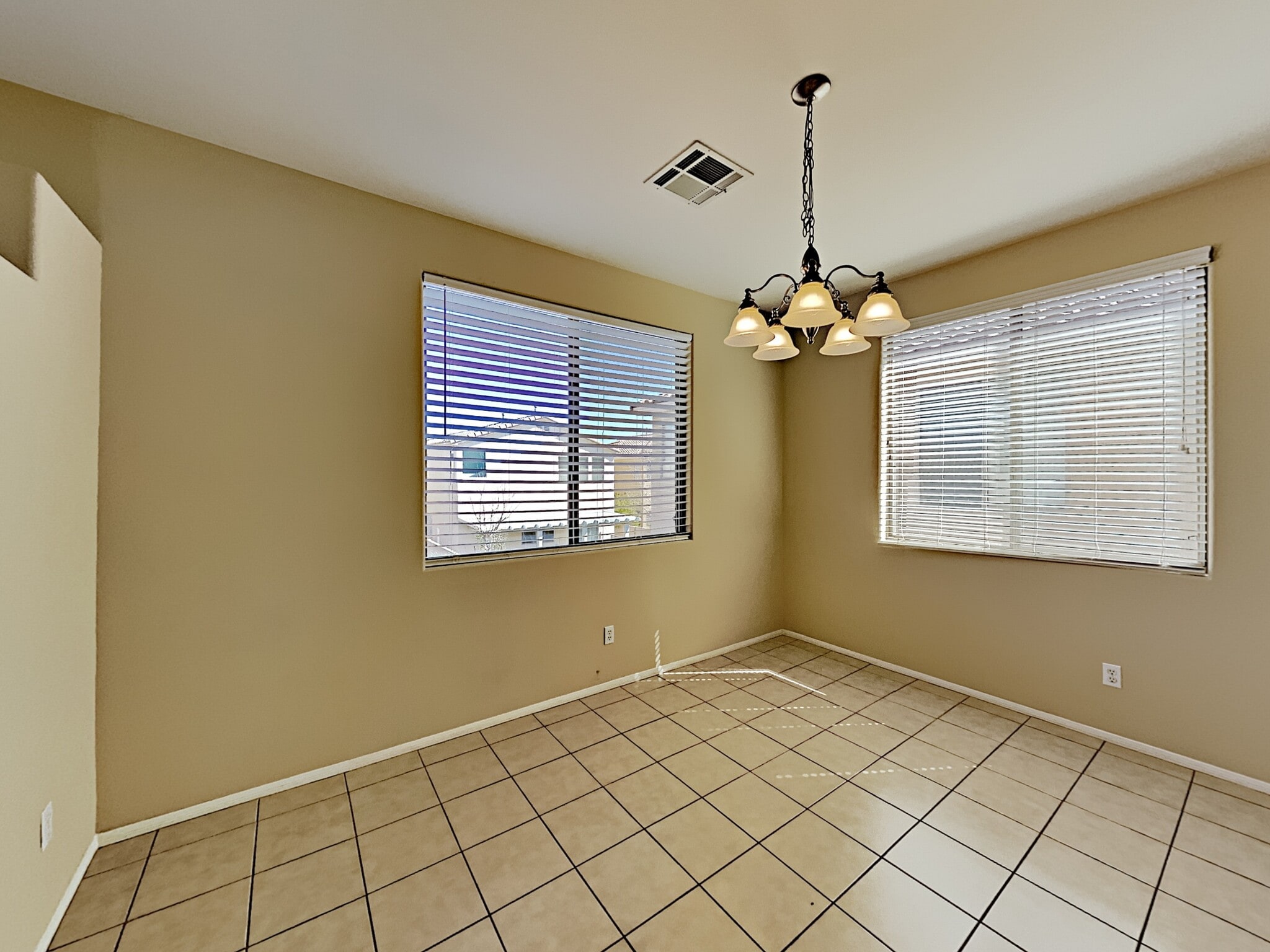 Building Photo - 632 Mauna Kea Pl