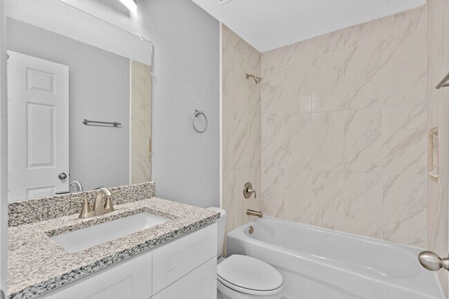 Building Photo - 2930 Alatka Ln