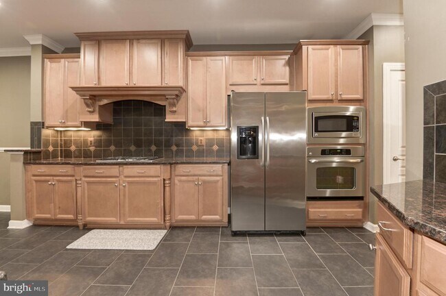 Building Photo - 24951 Avonlea Dr