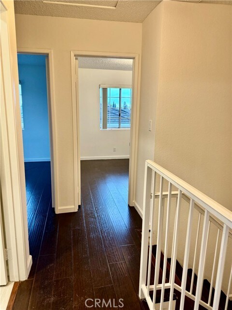 Building Photo - 5704 Sultana Ave