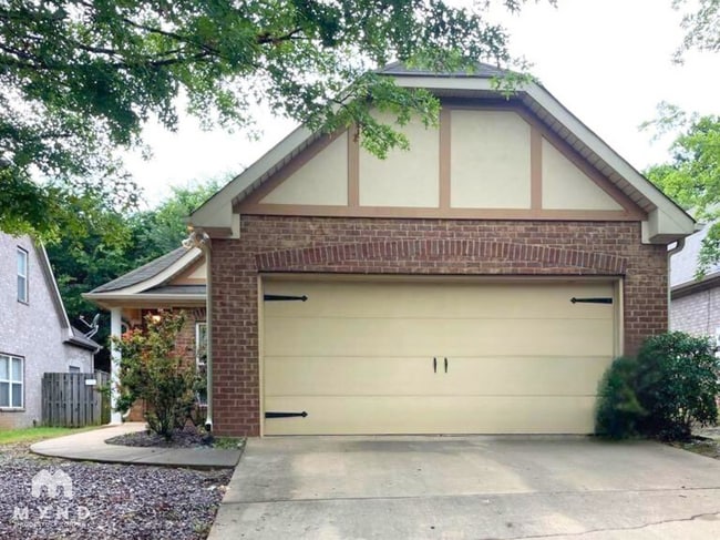 Primary Photo - 266 Oxmoor Pl