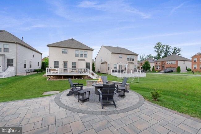 Building Photo - 42530 Oxford Forest Cir