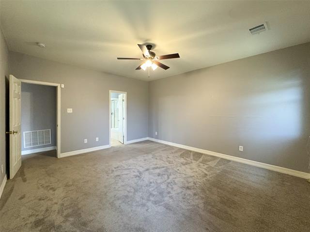 Building Photo - 8005 Hidden Path Ln