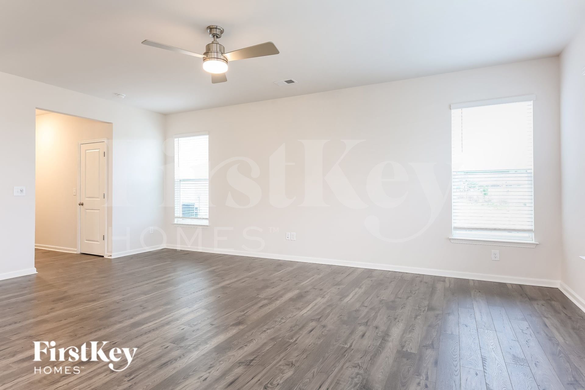 Building Photo - 400 Stonefence Dr