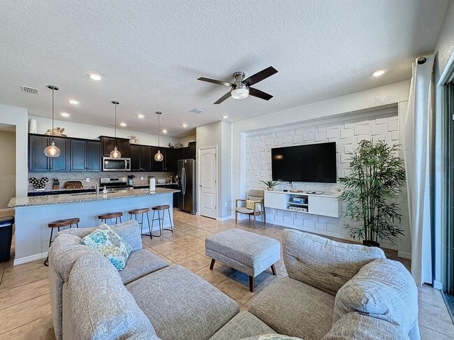 Building Photo - 4626 Terrasonesta Dr
