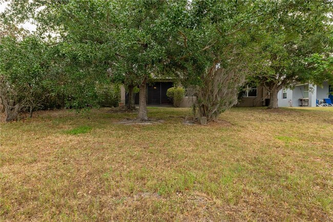 Building Photo - 20162 Oakflower Ave