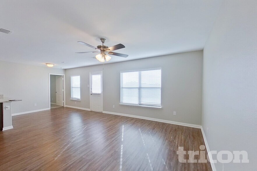 Building Photo - 4215 Calla Dr