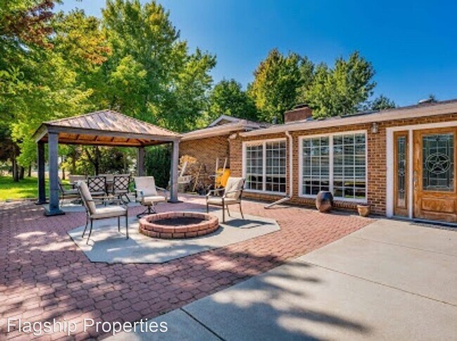 Building Photo - 3 br, 2.5 bath House - 3942 County Road 1.5