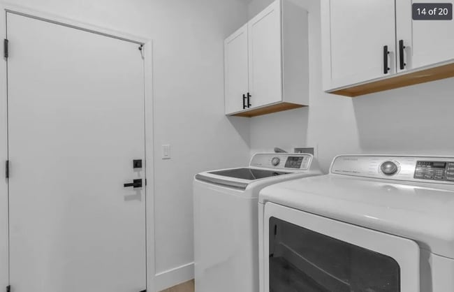 Building Photo - 4434 Verdiccio Ave
