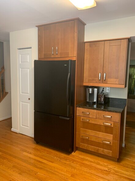 Building Photo - 678 Ivy League Ln