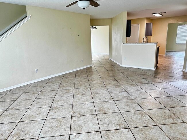 Building Photo - 15410 Apple Bloom Way